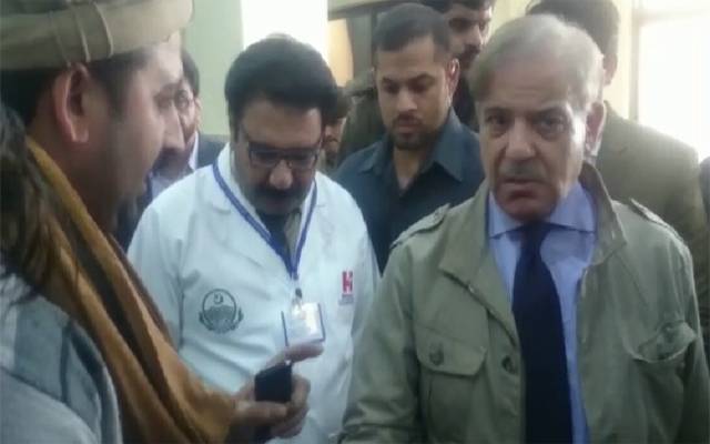 شہباز شریف کا رائیونڈ ہسپتال کا دورہ، مریضوں کو ادویات نہ ملنے پر برہم