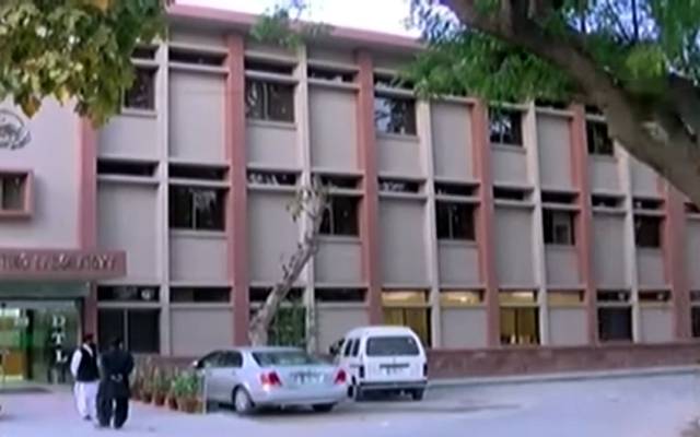 ٹیچنگ ہسپتالوں کیلئے خریدی گئی سینکڑوں ادویات کے نمونے ٹیسٹ نہ ہو سکے