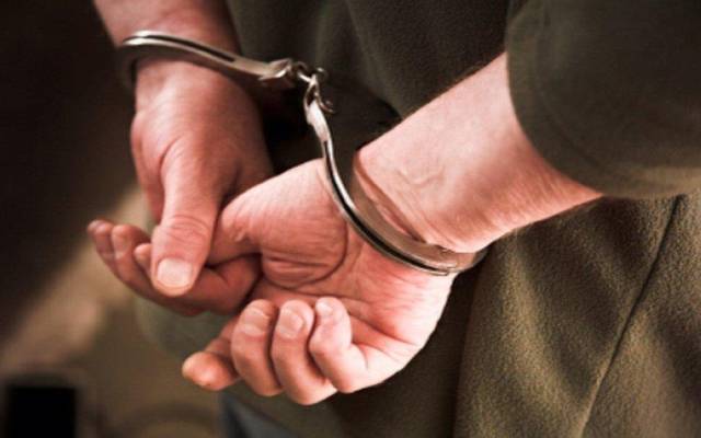 آتش بازی کا سامان پک اپ میں لے کر جانے والے تین ملزمان گرفتار