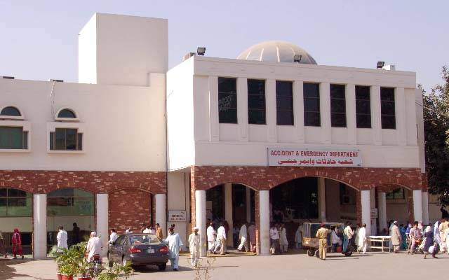 لاہورسمیت پنجاب بھرکے ٹیچنگ ہسپتالوں میں وینٹیلیٹرز کی فراہمی کا فیصلہ