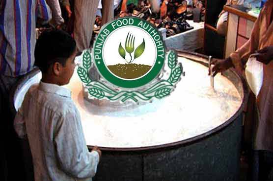 پنجاب فوڈ اتھارٹی کا نیا اقدام، کھلے دودھ کی فروخت پر پابندی لگادی