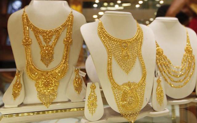 سونے کی قیمت میں ریکارڈ اضافہ، خریدار چکرا گئے