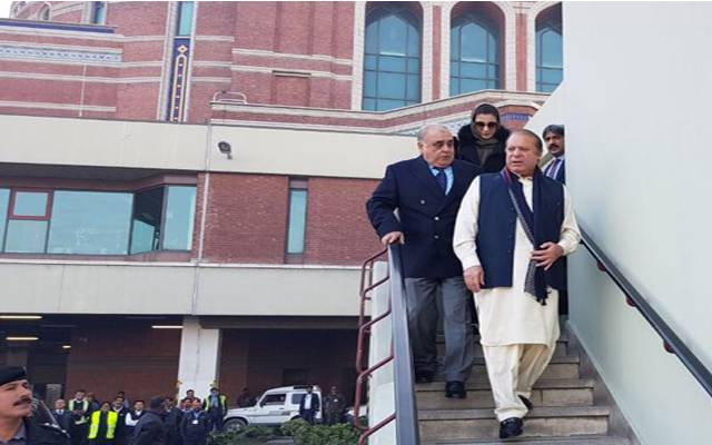 نواز شریف وطن واپس پہنچ گئے، 19 دسمبر کو احتساب عدالت میں پیش ہونگے