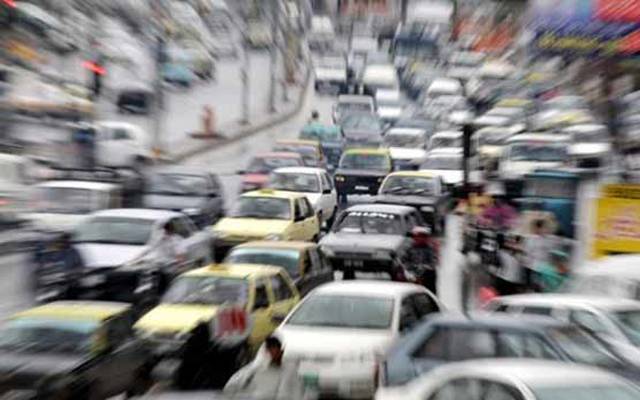 لاہور، ٹریفک حادثات میں اضافہ، رواں سال 426 افراد جاں بحق ہوئے