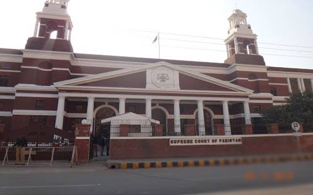 سپریم کورٹ نے لاہور کےغیر قانونی شادی ہالز کو بکنگ کرنے سے روک دیا