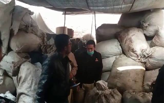 محکمہ ماحولیات کا کھوکھر ٹاؤن میں چھاپہ، 24 ہزار کلو ہسپتال کا فضلہ برآمد 
