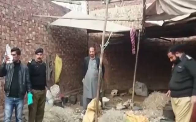 محکمہ ماحولیات کی ٹیم کاچھاپہ،4 گوداموں میں رکھا ہسپتالوں کافضلہ برآمد