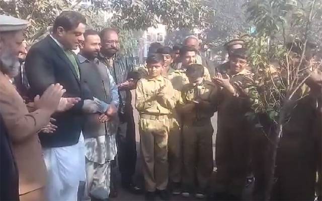 ہر شخص کو اپنے حصے کا پودا لگانا چاہیے: بلال یاسین