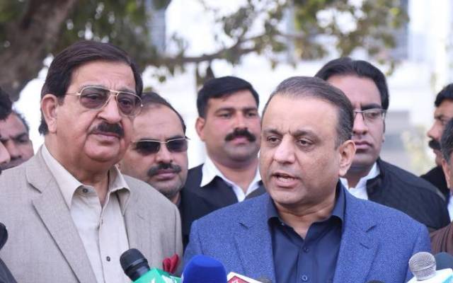 حکومت کے پاس اقتدار میں رہنے کا کوئی آئینی جواز نہیں ہے:عبدالعلیم خان