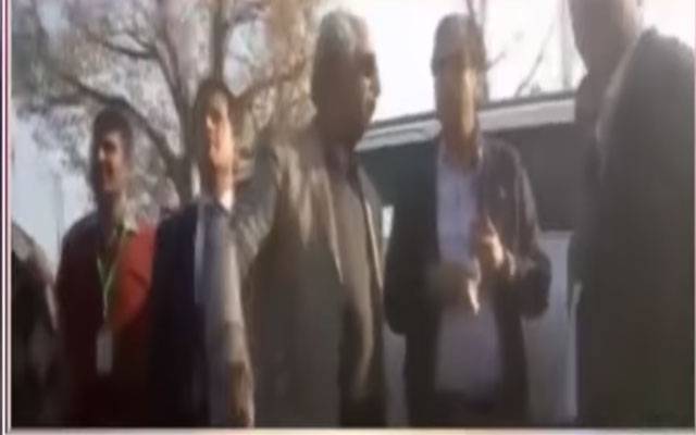 مئیر، کمشنر لاہور کا بیوٹیفکیشن کمیٹی کے ہمراہ کینال روڈ کا دورہ