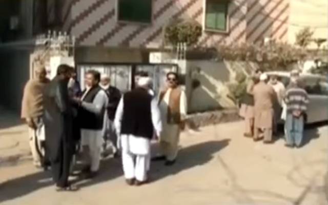 پی پی153،154 کے مکینوں کا چیئرمینوں کی غیر شفاف نامزدگی کیخلاف احتجاج