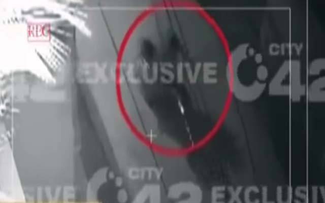 کاہنہ:موٹرسائیکل چوری کی واردات، سٹی42 نے سی سی ٹی وی فوٹیج حاصل کر لی