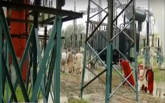 ہلکی بارش سے لیسکو کا ترسیلی نظٓام درہم برہم ہوگیا