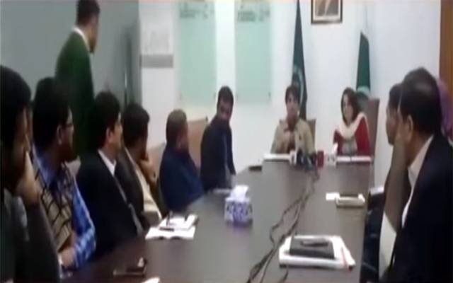 فوڈ اتھارٹی اور ڈئیٹک انیڈ نیوٹریشن سوسائٹی کے مابین ایم او یو پر دستخط