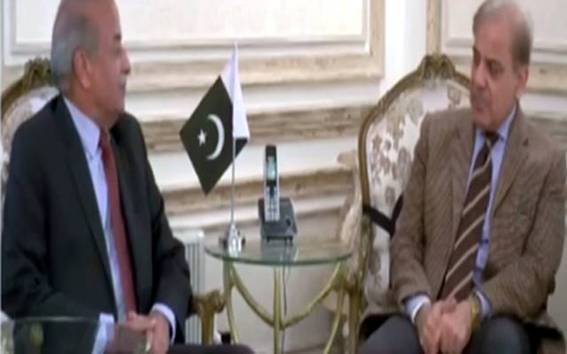 وزیراعلیٰ پنجاب سے مہتاب خان عباسی کی ملاقات، سیاسی صورتحال پر تبادلہ خیال