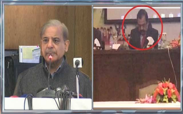 وزیراعلیٰ پنجاب کی تقریر کے دوران رانا ثناءاللہ نیند کے مزے لوٹتے رہے