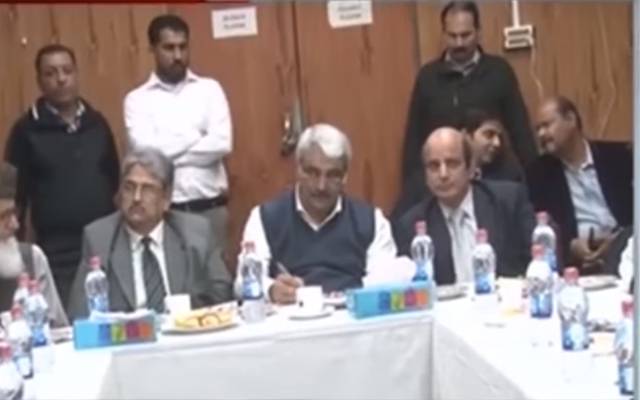 خواجہ سلمان رفیق کامینٹل ہسپتال کادورہ، محفوظ انتقال خون پرمیٹنگ میں شرکت