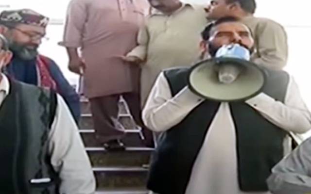 محکمہ ہاؤسنگ کے 2400 کنٹرکٹ ملازمین کے لیے خوشخبری