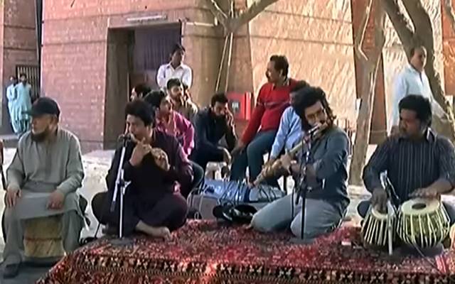 الحمراء آرٹس کونسل: برگد درخت کے نیچے گوشئہ گیان کی افتتاحی تقریب