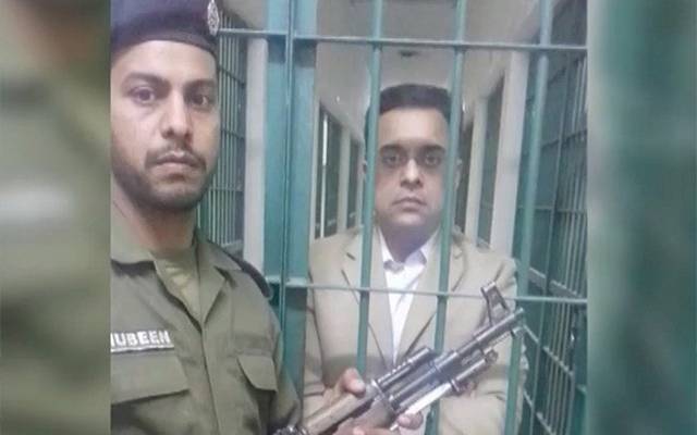 گرفتار سابق ڈی جی ایل ڈی اے احد چیمہ کی بیماری کا ڈرامہ بے نقاب