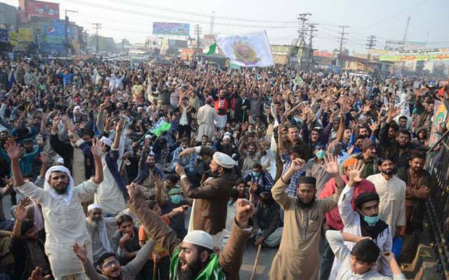 تحریک لبیک کا دھرنا شہریوں کیلئے وبال جان بن گیا