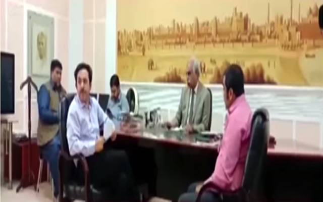 میئر لاہور کی ملک افضل کھوکھرسے ملاقات، ترقیاتی کاموں پر تبادلہ خیال