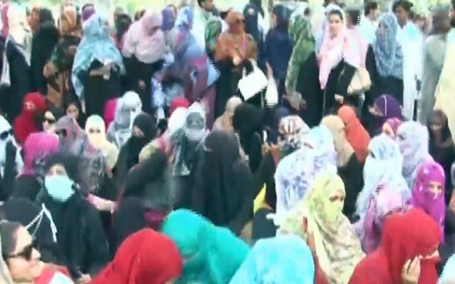 ڈینگی ورکرز،ویکسینیٹرزکامطالبات کی منظوری تک احتجاج جاری رکھنے کااعلان