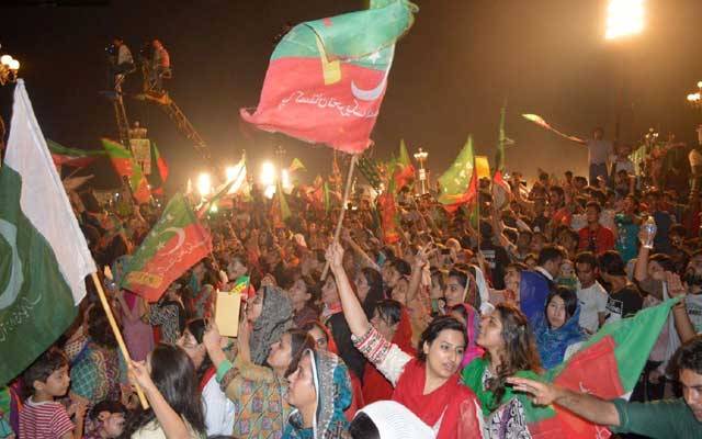 پی ٹی آئی کارکنان آج مینار پاکستان پر چاند رات منائیں گے