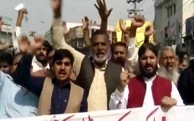 لاہورپریس کلب:عوامی رکشہ یونین کا اپنے مطالبات کےحق میں احتجاجی مظاہرہ
