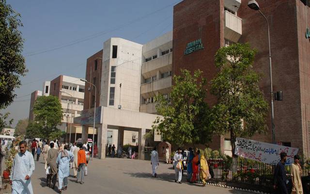 جناح ہسپتال کی عمارت ناکارہ، صرف سروے کیلئے 18 کروڑ لٹا دئیے گئے