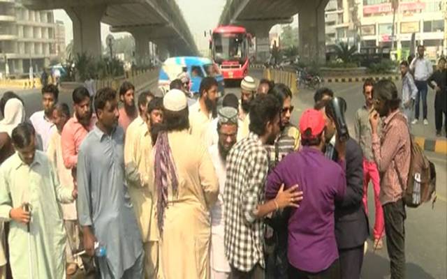 حکومتی بے حسی کی انتہا، نابینا افراد آٹھویں روز بھی سڑکوں پر