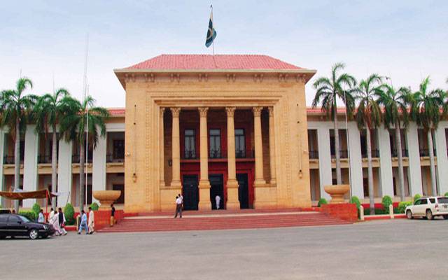 ن لیگی حکومت جاتے جاتے پنجاب اسمبلی کو بھی غریب کرگئی