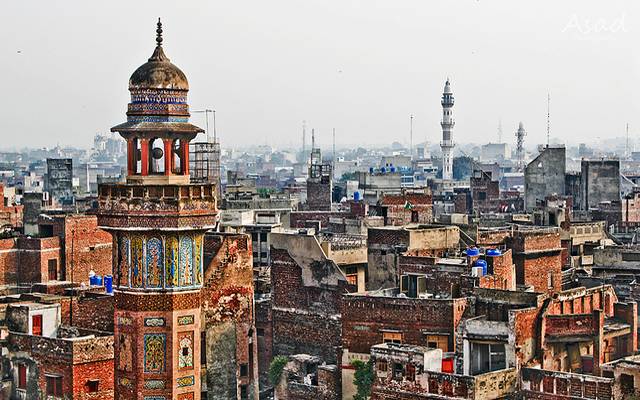 لاہور ہائیکورٹ کا اندرون شہر میں غیرقانونی پلازوں کیخلاف گرینڈ آپریشن کا حکم 