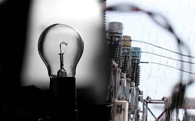 تیز آندھی، بارش کے باعث بجلی کی ترسیل کا نظام تباہ ہو کر رہ گیا