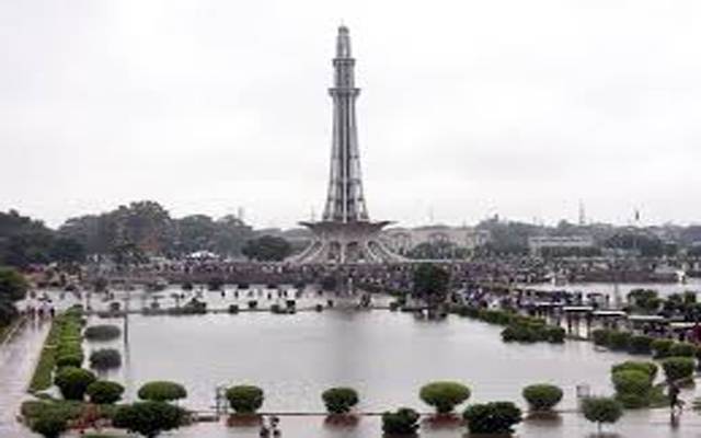  ابر رحمت لاہوریوں کیلئے زحمت بن گیا