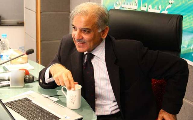 شہباز شریف جاتے جاتے قومی خزانہ اپنے چہیتوں پر لٹا گئے