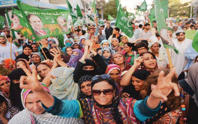 ن لیگی خواتین نےٹکٹیں نہ ملنے پر عید سڑکوں پر کرنے کی دھمکی دے دی