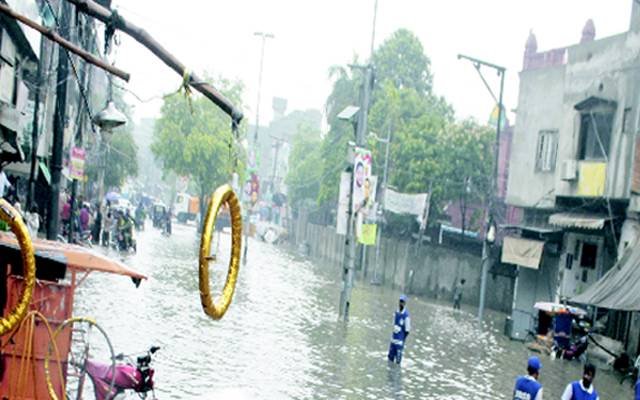 بارش نے تمام محکموں کی کارکردگی کا پول کھول دیا