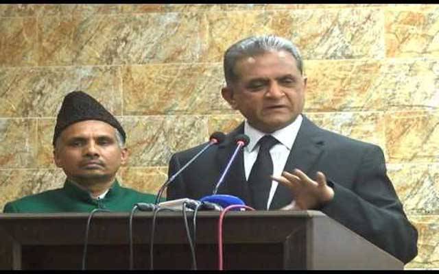 جسٹس محمد انوارالحق نے چیف جسٹس ہائیکورٹ کے عہدے کا حلف اٹھا لیا