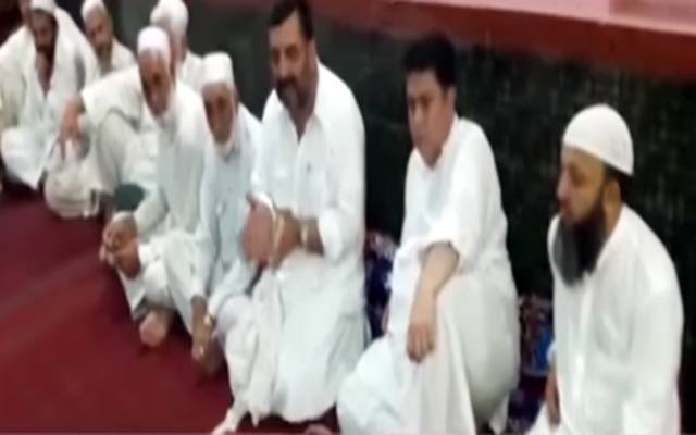 این اے133، پٹھان برادری کا جرگہ میں ملک پرویز کی حمایت کا اعلان