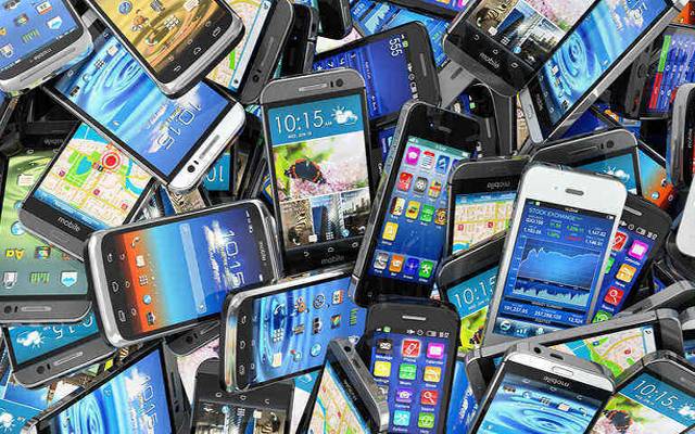 پرانا موبائل فون بیچنا اب آپ کیلئے خطرہ بن سکتا کیونکہ ۔۔