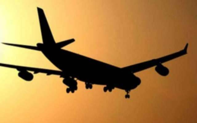  مسلم ٹاؤن میں تربیتی طیارے کا دروازہ ٹوٹ گیا