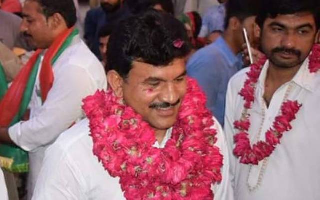 جیت کا نشہ اتر گیا، تحریک انصاف کے ایم پی اے نے گرفتاری دیدی