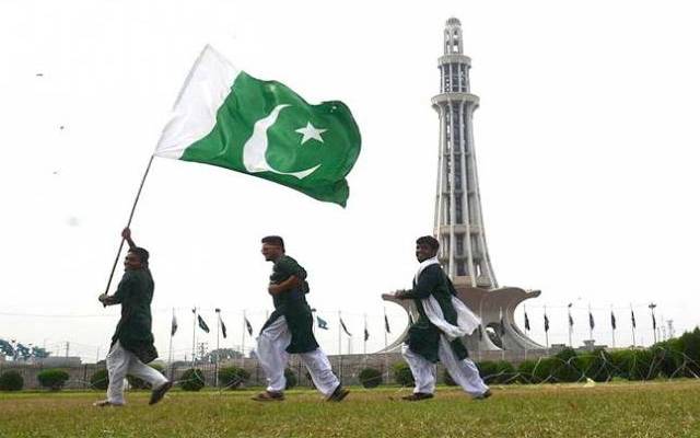 ضلعی انتظامیہ لاہور کا یوم آزادی شایانِ شان طریقے سے منانے کا فیصلہ 