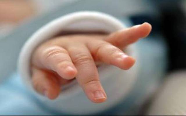 جناح ہسپتال سے نومولود بچہ اغواء، لواحقین غم سے نڈھال
