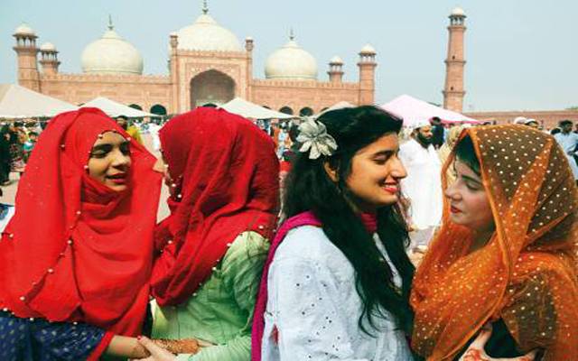 لاہوریوں کیلئے بڑی خبر،اب عید کے تینوں دن۔۔۔۔