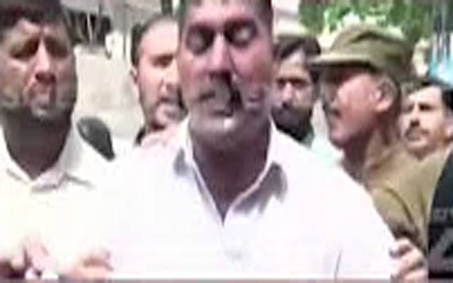 سپریم کورٹ کے باہر غریب مزدور کی خودسوزی کی کوشش 