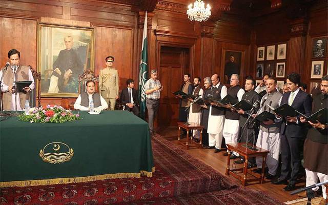 وزراء ہوجائیں ہوشیار خبردار، کپتان نے خفیہ مانیٹرنگ کا بندوبست کرلیا