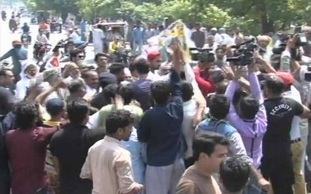 نئی حکومت کے تبدیلی کے دعوے ہوا ہو کر رہ گئے 