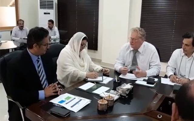 ڈاکٹر یاسمین راشد کی زیر صدارت اجلاس، ہیلتھ انشورنس سکیم کے اجراء کا فیصلہ